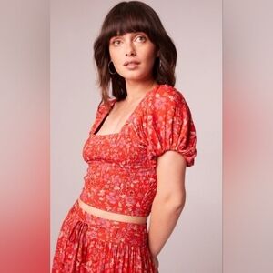 Band of The Free B.O.G. Joelle Crimson Pink Floral Smocked Crop Top Size…